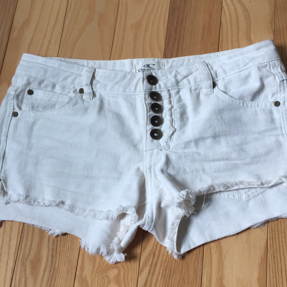 O’Neill white button shorts